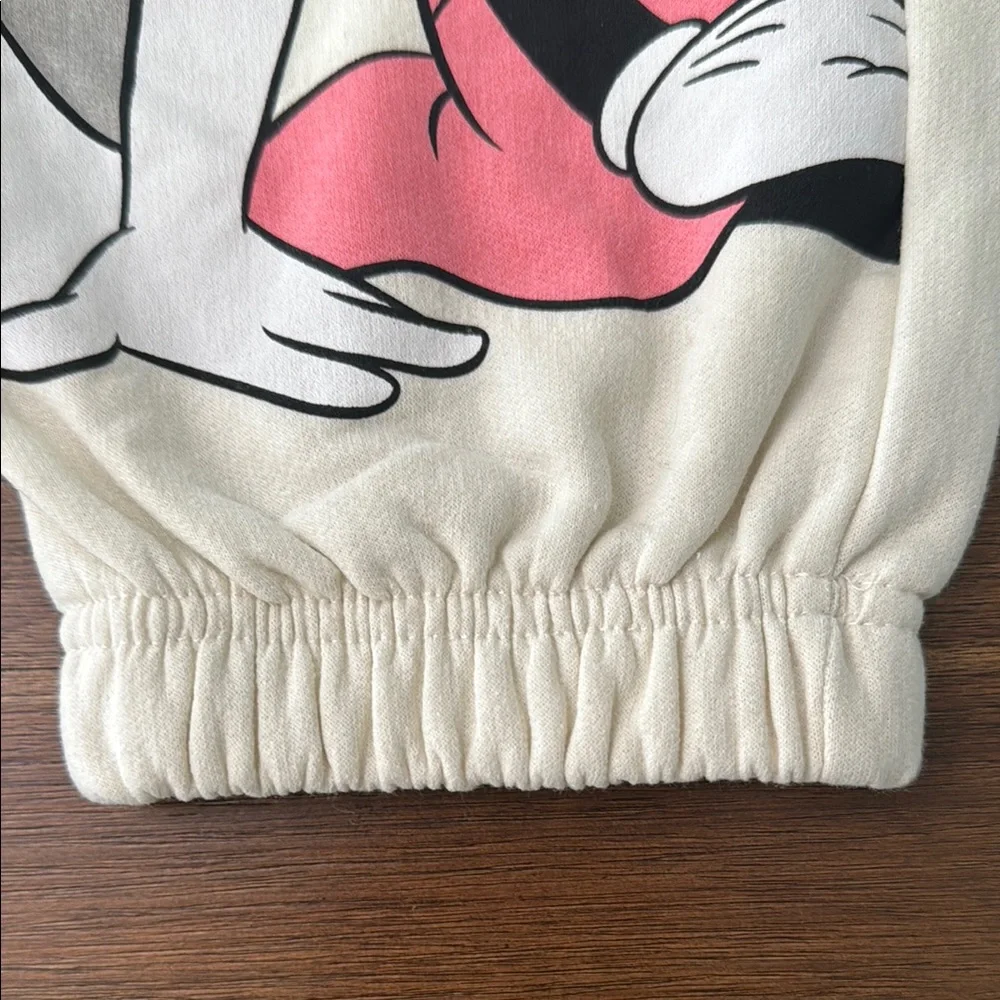 Disney Mickey and‎ Friends Cream Joggers women’s size small 3/5 juniors